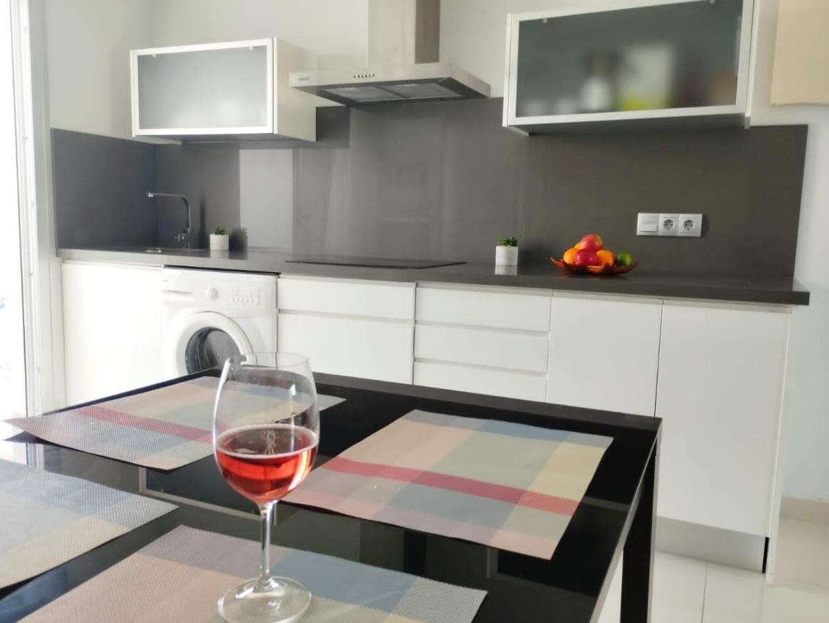 Bungalow En Punta Prima 2 Dormitorios Y Piscina Торевьиа Экстерьер фото